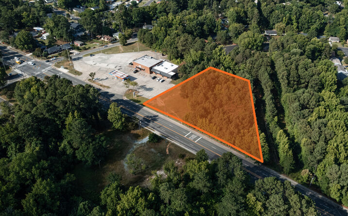 Pictures of Land property located at 3700 Fayetteville St, Durham, NC 27707 for lease - image #1