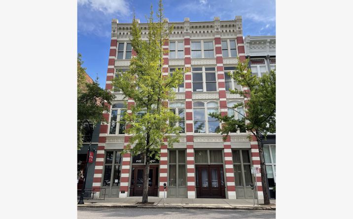 Pictures of Office property located at 2121 2nd Ave N, Birmingham, AL 35203 for lease - image #1