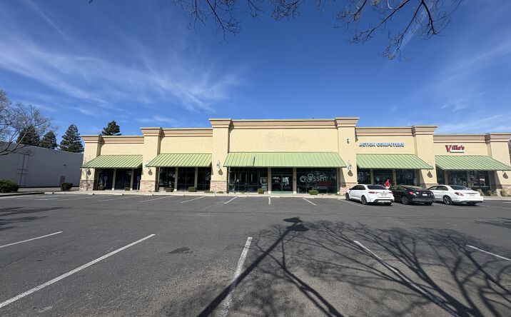 Pictures of Retail, Office property located at 900 Loughborough Dr, Merced, CA 95348 for lease - image #1
