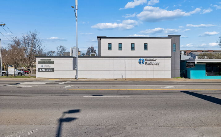 Pictures of Office property located at 1718 Charlotte Ave, Nashville, TN 37203 for lease - image #1