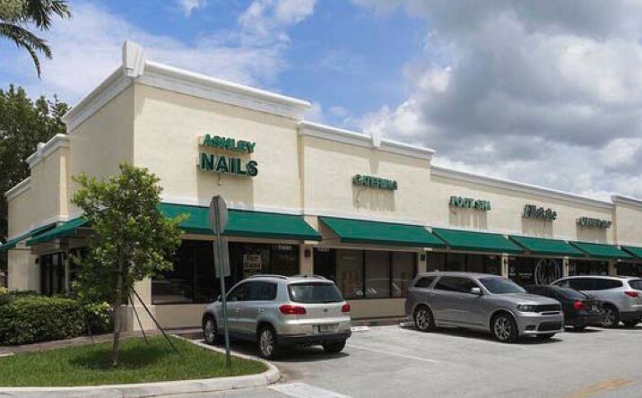 Pictures of Retail property located at 11431 - 11491 West Oakland Park Blvd, Sunrise, FL 33323 for lease - image #1