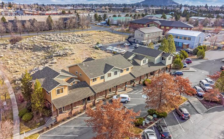 Pictures of Office property located at 376 SW Bluff Dr, Bend, OR 97702 for lease - image #1
