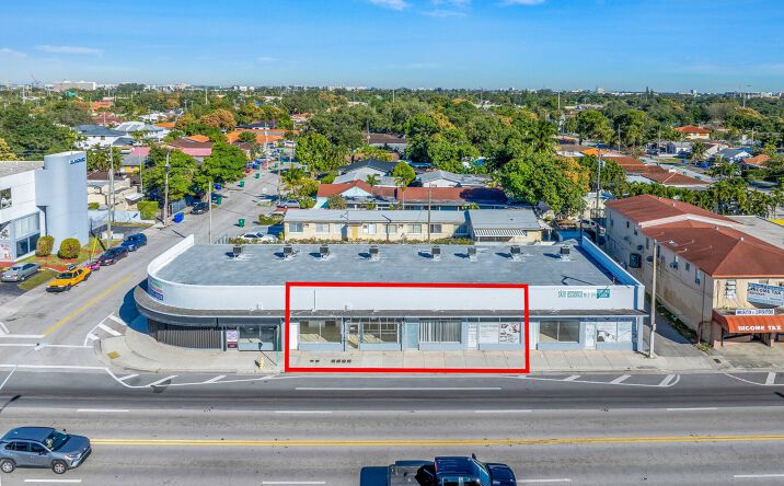 Pictures of Retail property located at 3241 NW 7th St, Miami, FL 33125 for lease - image #1