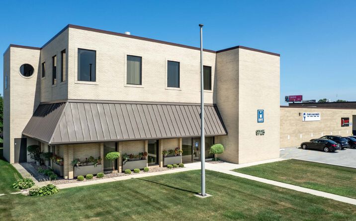 Pictures of Industrial property located at 9725 Industrial Dr, Bridgeview, IL 60455 for lease - image #1