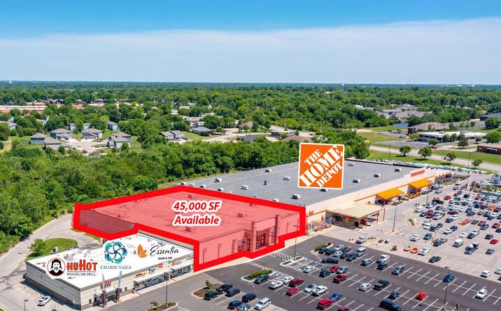 Pictures of Retail property located at 5900 SW Huntoon St, Topeka, KS 66604 for lease - image #1