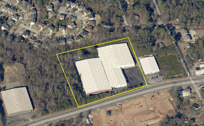 Pictures of Industrial property located at 281 Veterans Memorial Hwy, Mableton, GA 30126 for lease - image #1