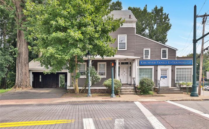 Pictures of Office property located at 1 Kings Highway 201 & 203, Tappan, NY 10983 for lease - image #1