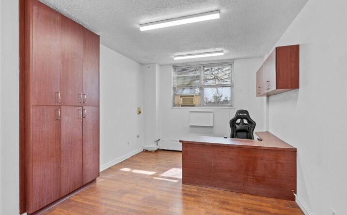 Pictures of Office property located at 15611 Aguilar Avenue 1014, New York, NY 11367 for lease - image #1