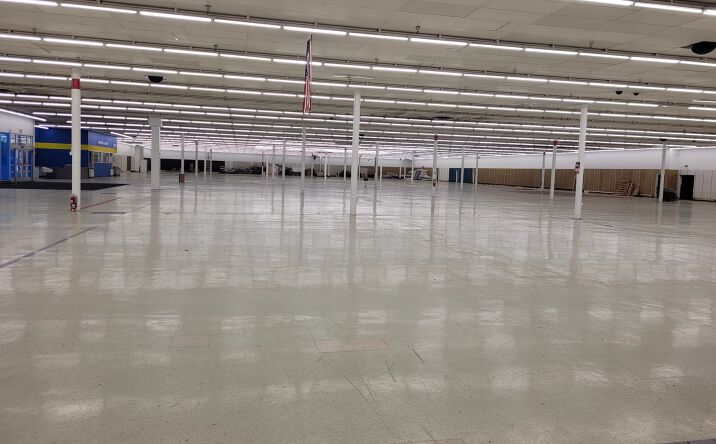 Pictures of Retail property located at 7325 W 79 Street, Bridgeview, IL 60455 for lease - image #1