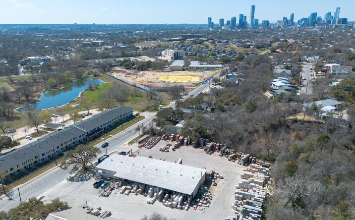 Pictures of Industrial property located at 2900 Oak Springs Dr, Austin, TX 78702 for lease - image #1