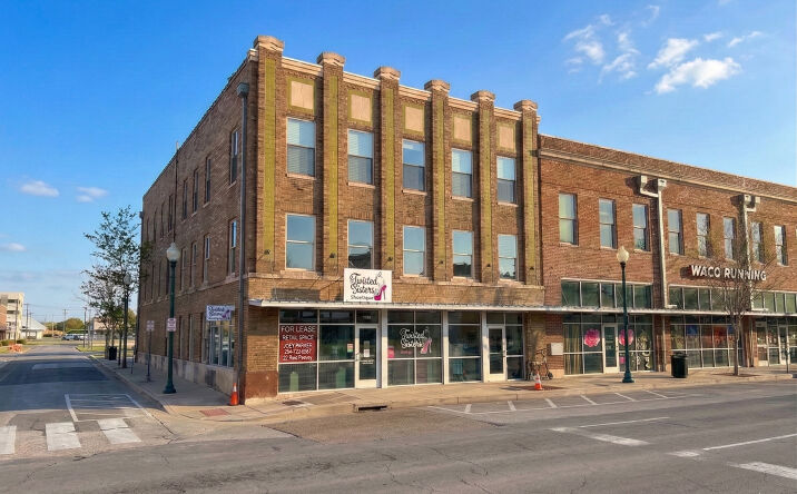 Pictures of Retail property located at 700 Franklin Ave - Suite A, Waco, TX 76701 for lease - image #1