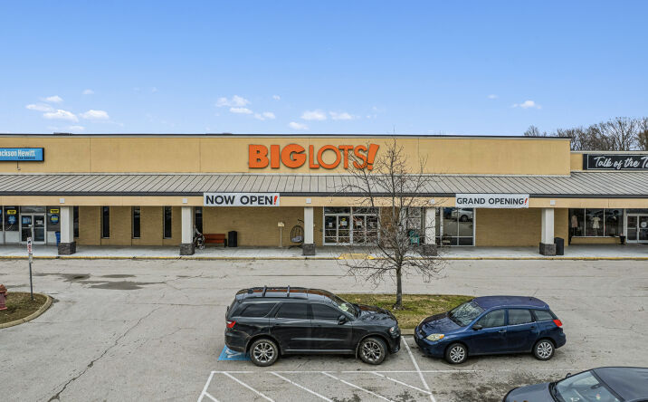 Pictures of Retail property located at 918-950 Happy Valley Road, Glasgow, KY, USA, Glasgow, US 42141 for lease - image #1