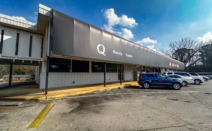 Pictures of Retail property located at 3423 Pulaski Pike NW, Huntsville, AL 35810 for lease - image #1