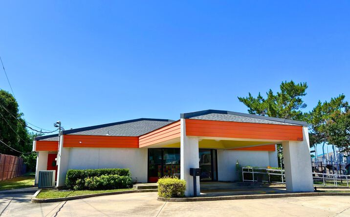 Pictures of Restaurant, Retail, Special Purpose property located at 1702 FM 407, Lewisville, TX 75077 for lease - image #1
