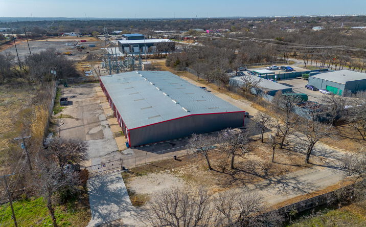 Pictures of Industrial property located at 4608 Maxey Rd, Fort Worth, TX 76119 for lease - image #1