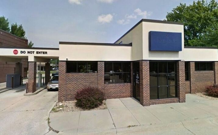 Pictures of Retail property located at 3939 Normal Blvd, Lincoln, NE 68506 for lease - image #1