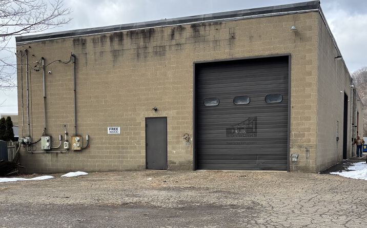 Pictures of Office, Industrial property located at 132 23rd St, Pittsburgh, PA 15215 for lease - image #1