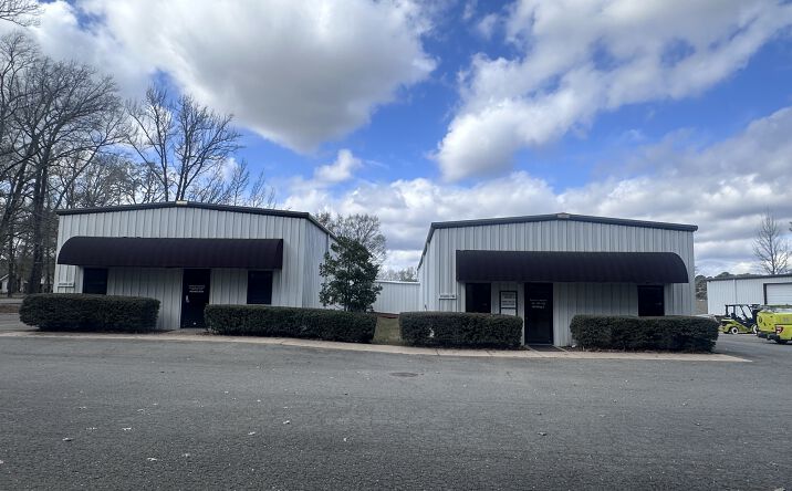 Pictures of Office, Industrial property located at 1506 Prickett Rd, Bryant, AR 72022 for lease - image #1