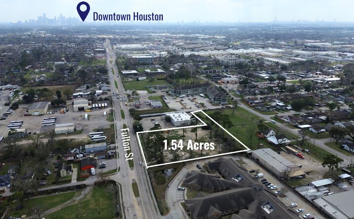 Pictures of Land property located at 8703 Fulton St, Houston, TX 77022 for lease - image #1