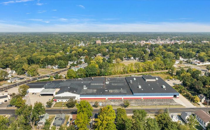 Pictures of Industrial property located at 412 W Beecher St, Adrian, MI 49221 for lease - image #1