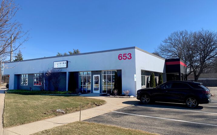Pictures of Office, Retail property located at 653 Michigan Ave, Holland, MI 49423 for lease - image #1