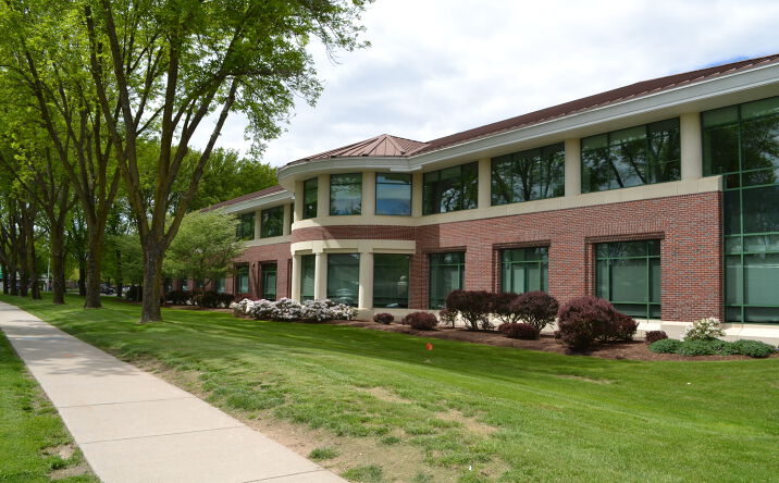 Pictures of Office property located at 115 Glastonbury Blvd, Glastonbury, CT 06033 for lease - image #1