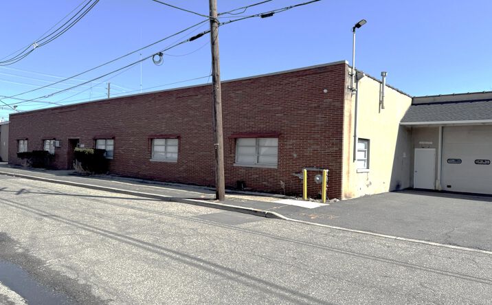Pictures of Industrial property located at 339 13th St, Carlstadt, NJ 07072 for lease - image #1