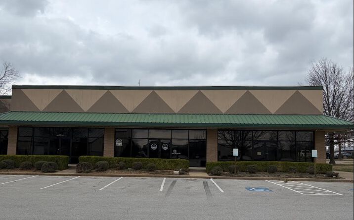 Pictures of Retail, Office property located at 2323 S Old Missouri Rd, Springdale, AR 72764 for lease - image #1