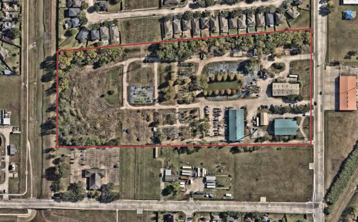 Pictures of Office, Industrial property located at 14000 Old Richmond Rd, Sugar Land, TX 77498 for lease - image #1