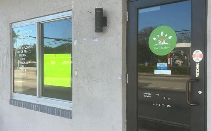 Pictures of Retail property located at 577 S Cypress Rd, Pompano Beach, FL 33060 for lease - image #1