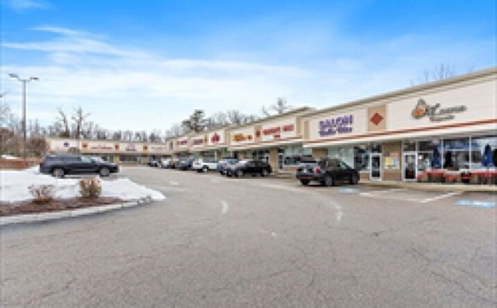 Pictures of Retail, Restaurant property located at 206 E Main St, Milford, MA 01757 for lease - image #1