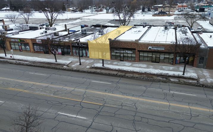 Pictures of Retail property located at 29454-29478 Ford Rd, Garden City, MI 48135 for lease - image #1