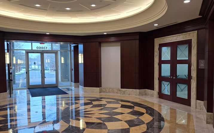 Pictures of Office property located at 13860 Ballantyne Corporate Pl, Charlotte, NC 28277 for lease - image #1
