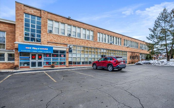 Pictures of Office, Retail, Special Purpose property located at 1346 Broadway, Hempstead, NY 11557 for lease - image #1