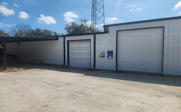Pictures of Retail property located at 17290 FM306, Canyon Lake, TX 78133 for lease - image #1