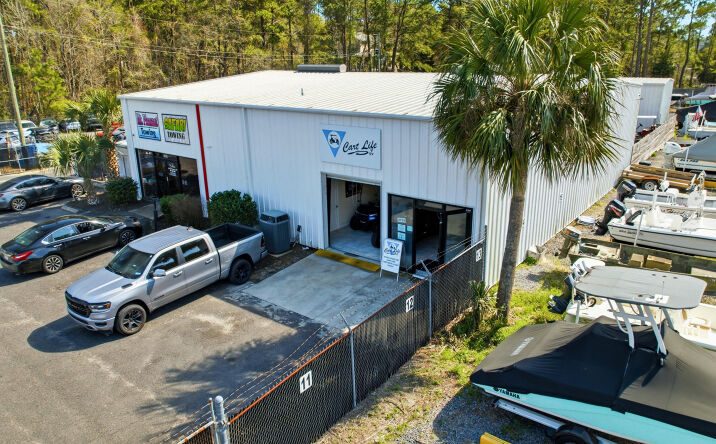 Pictures of Industrial, Office, Retail property located at 1141 Clements Ferry Road # B, Wando, SC 29492 for lease - image #1