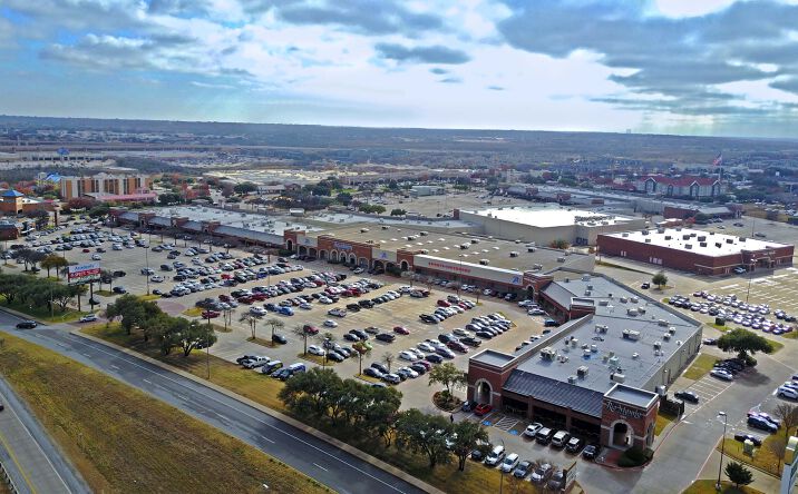 Pictures of Retail property located at 4608 - 4750 Bryant Irvin Rd, Fort Worth, TX 76132 for lease - image #1