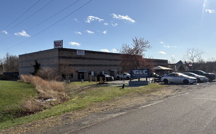 Pictures of Industrial property located at 11703 Pump Station Way, Manassas, VA 20109 for lease - image #1