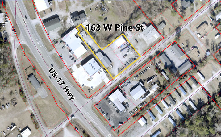 Pictures of Retail, Special Purpose property located at 163 Pine St, Bridgeton, NC 28519 for lease - image #1