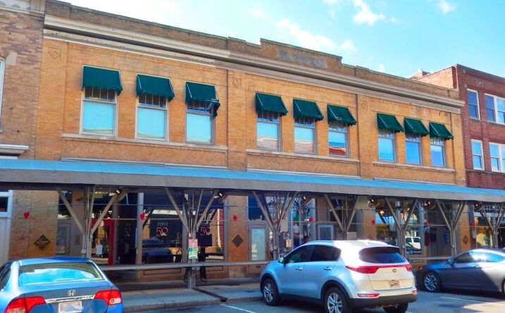 Pictures of Retail property located at 307 Market St SE, Roanoke, VA 24011 for lease - image #1