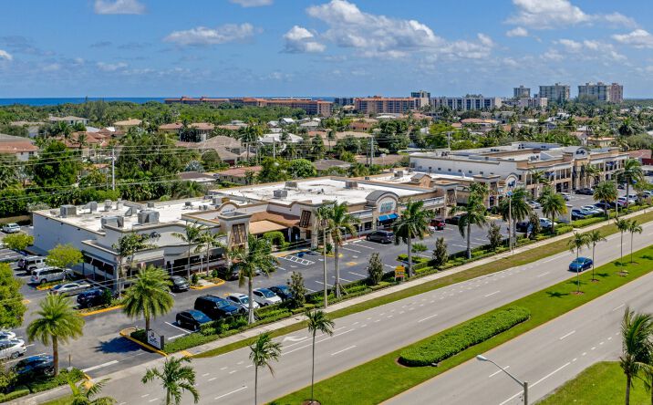 Pictures of Office property located at 3200 N Federal Hwy, Boca Raton, FL 33431 for lease - image #1