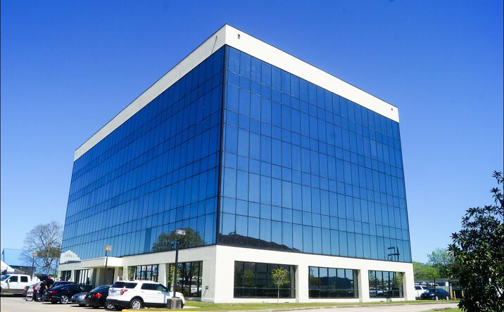 Pictures of Office property located at 1340 W Tunnel Blvd, Houma, LA 70360 for lease - image #1