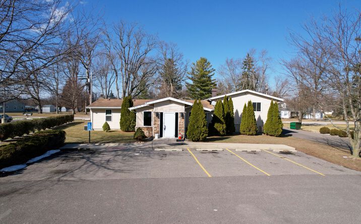 Pictures of Office property located at 5107 N Bend Dr, Fort Wayne, IN 46804 for lease - image #1