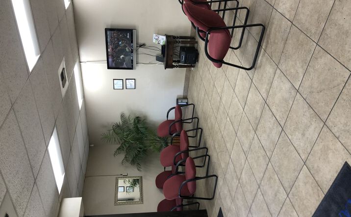 Pictures of Office property located at 2200 Chester Ave, Bakersfield, CA 93301 for lease - image #1