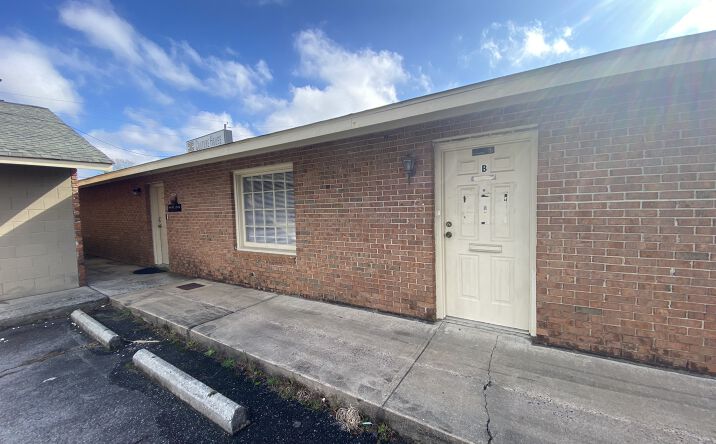 Pictures of Office, Retail property located at 3286 B Vineville Ave, Macon, GA 31204 for lease - image #1