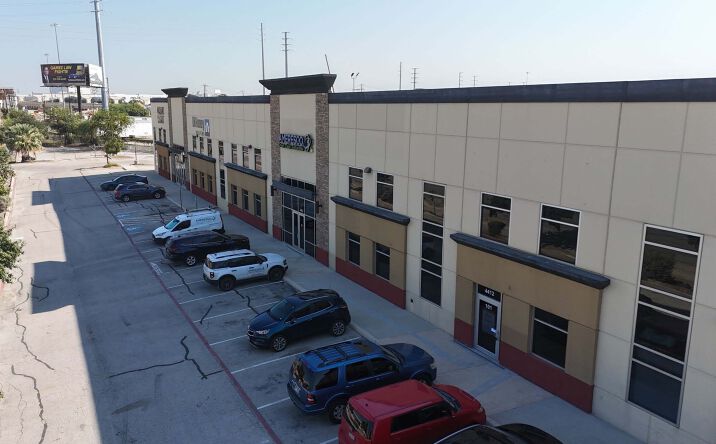 Pictures of Industrial property located at 4400 I-35 Frontage Rd, San Antonio, TX 78218 for lease - image #1