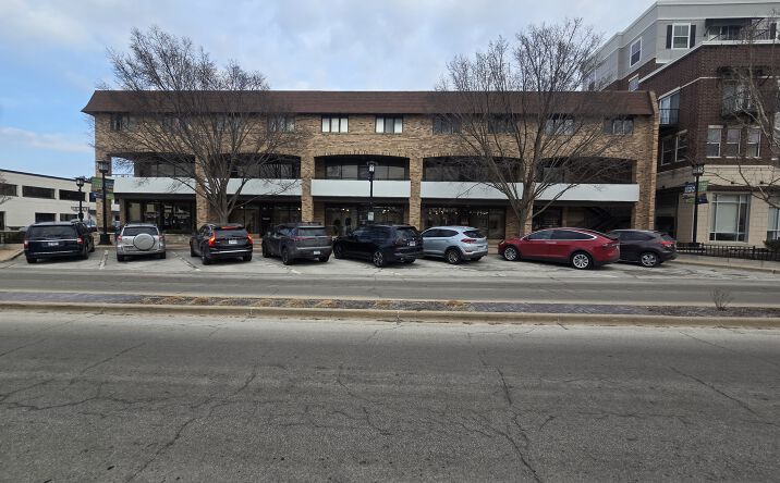 Pictures of Office property located at 4745 Main St, Lisle, IL 60532 for lease - image #1