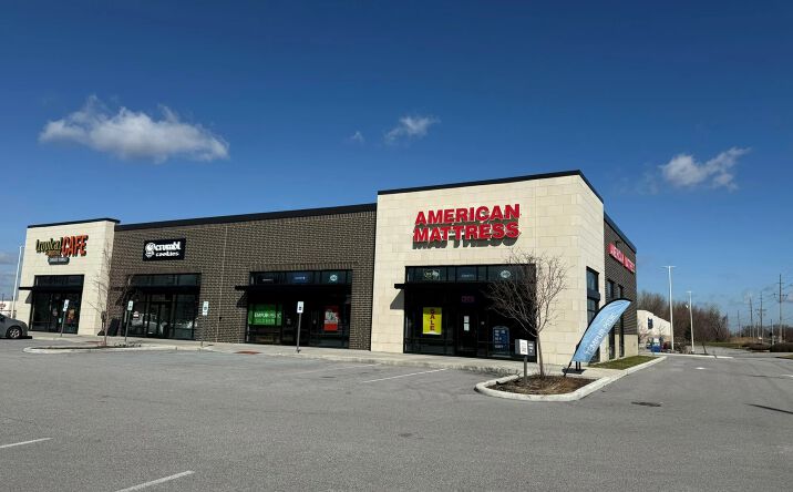Pictures of Retail property located at 1600 79th Ave, Merrillville, IN 46410 for lease - image #1
