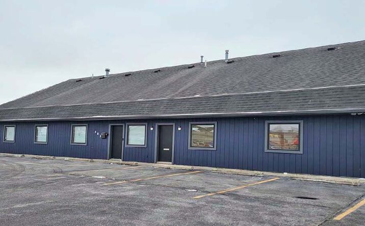 Pictures of Office property located at 302 W Sophia St, Maumee, OH 43537 for lease - image #1