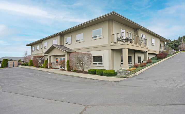 Pictures of Office property located at 603 N 39th Ave, Yakima, WA 98902 for lease - image #1
